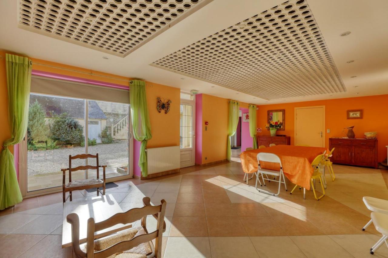 Maison Spacieuse Avec Jardin Pres De Le Bouffay Commes Exterior foto